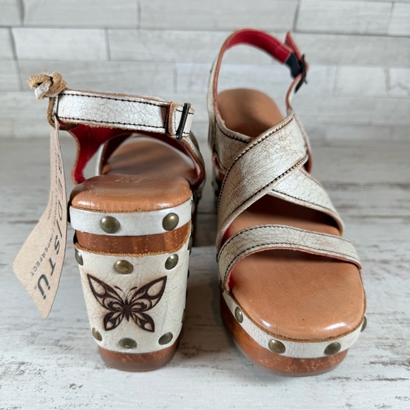 BED STU MEDIATION SANDALS LEATHER BUTTERFLY DETAIL NECTAR LUX SIZE 7.5 US NEW - Picture 1 of 15